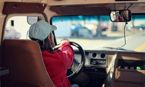 5-wichtige-sicherheitstipps-fur-rideshare-urlauber-Autofahrer